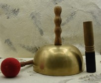 master-healing-singing-bowl-mirror-polished-gold